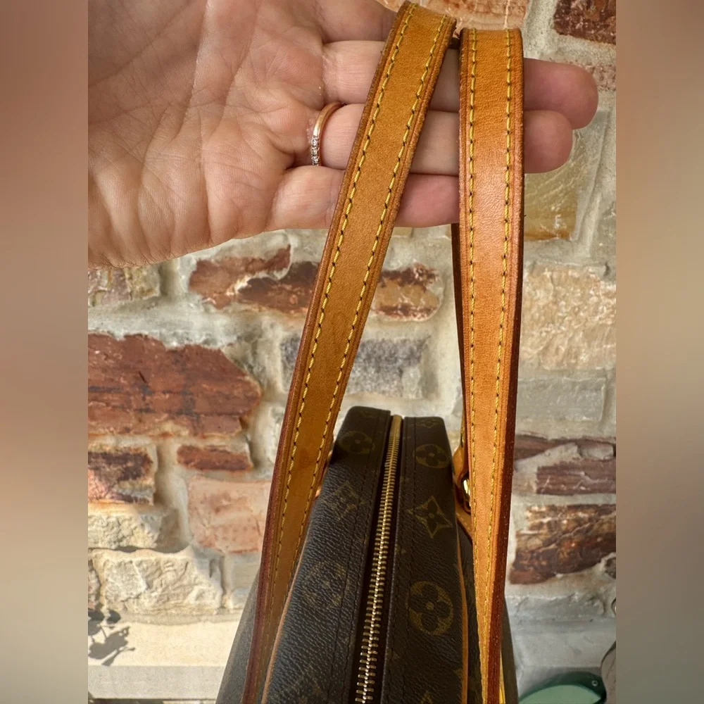 RARE LOUIS VUITTON SHOULDER BAG EXCELLENT - Picture 10 of 11